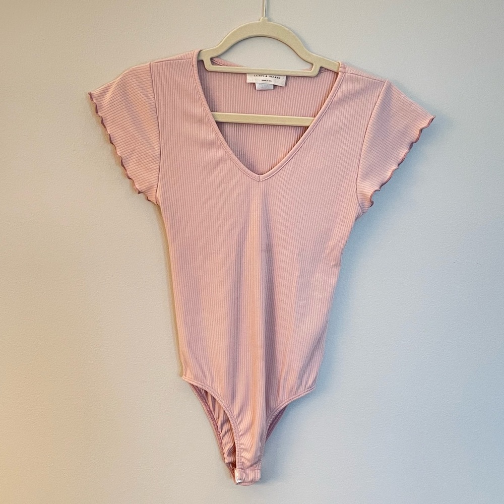 EUC Blush pink short sleeve bodysuit top
